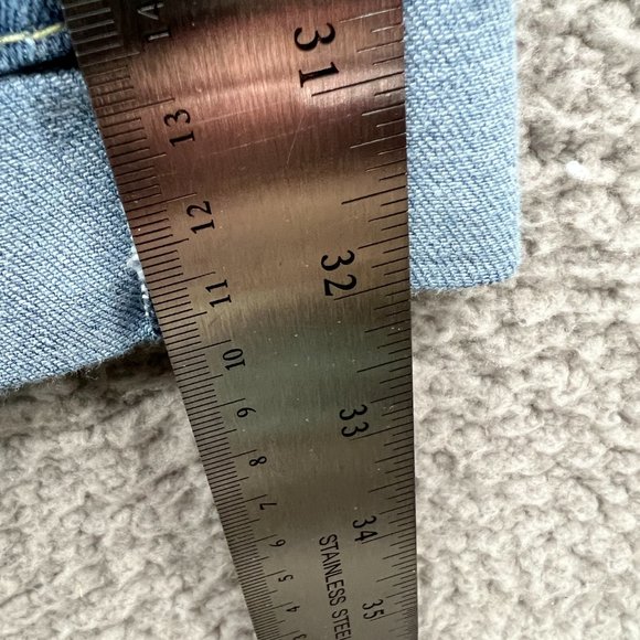 Signature by Levi Strauss Blue Denim Capris - Picture 10 of 15